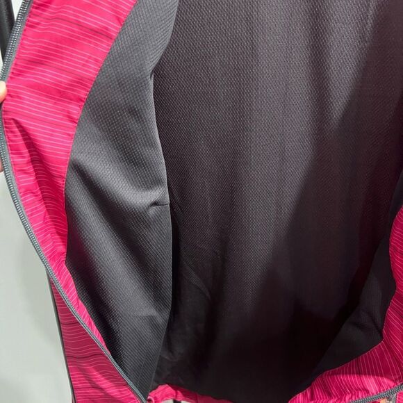 New Balance Jacket - Picture 6 of 7